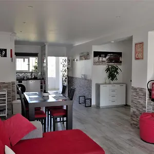  Appartement Albufeirasun, Arrive As A Guest Leave As A Friend.