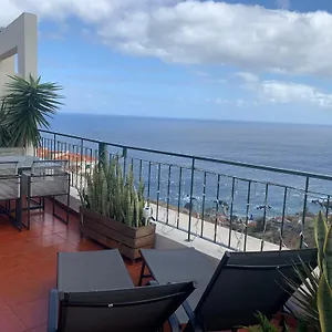 https://oceanview-penthouse.madeira-islandshotels.com