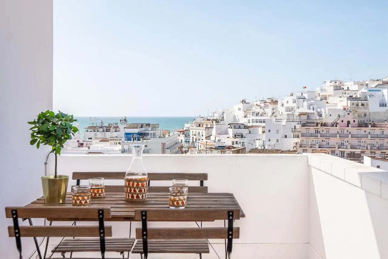 Atlantic Breeze Apartments By Atlantic Places contacts